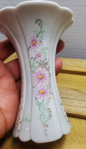 Eme Porcelain Floral Candle Holders Spain Signed Set of 2 - Picture 3 of 8